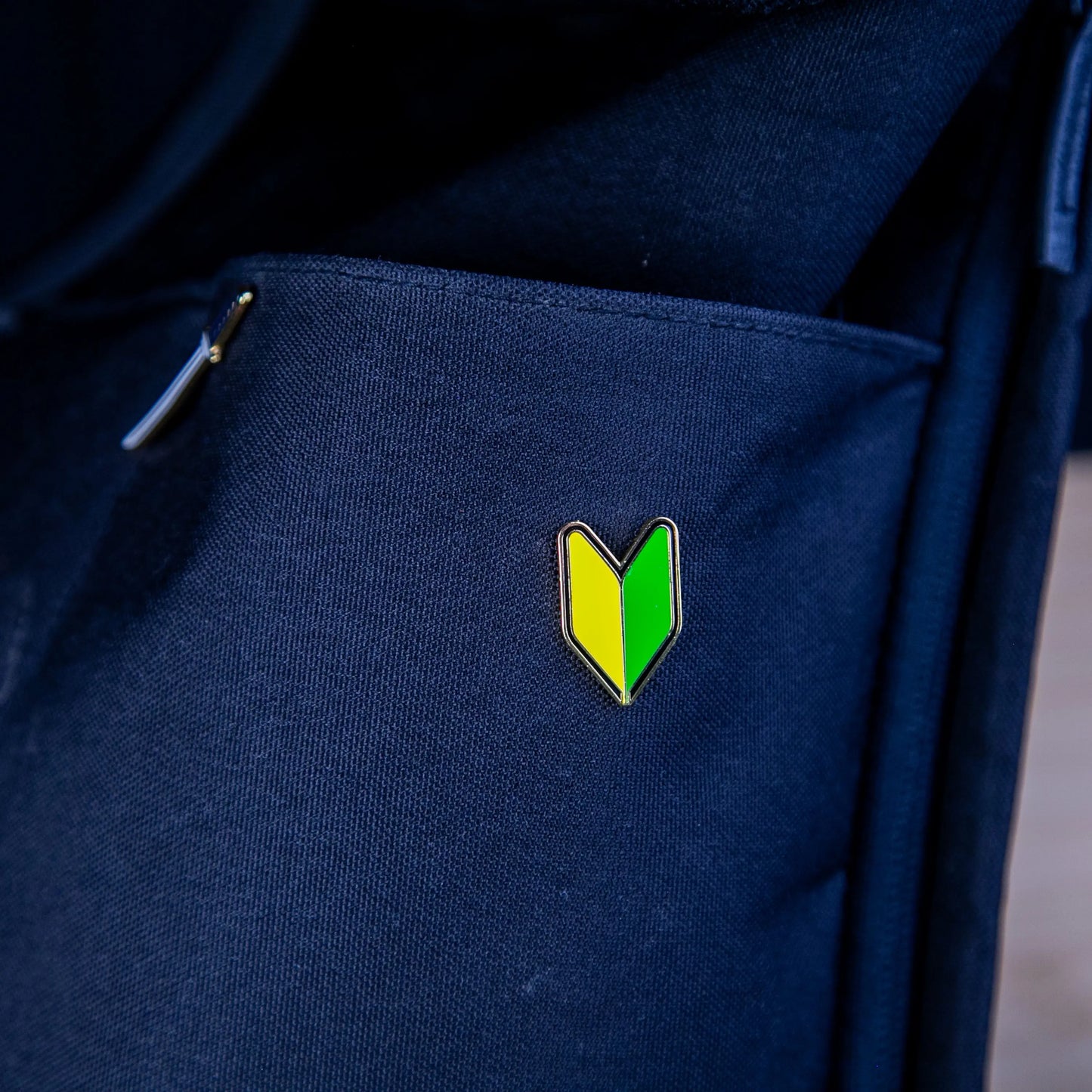 Shoshinsha Mark Enamel Pin – Japanese Beginner Driver Symbol Signum