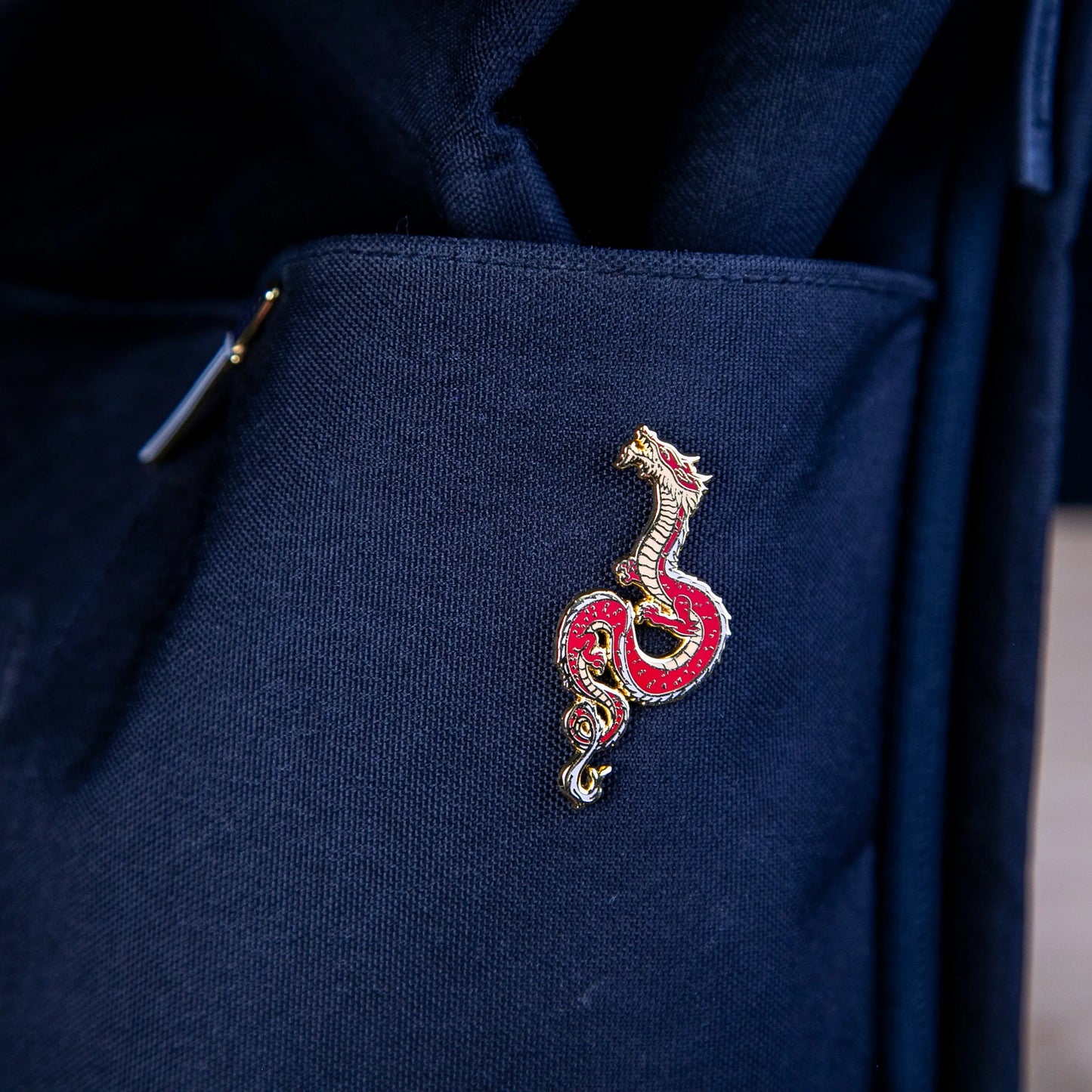 Japanese Dragon Enamel Pin – Mythical Ryū Design Signum