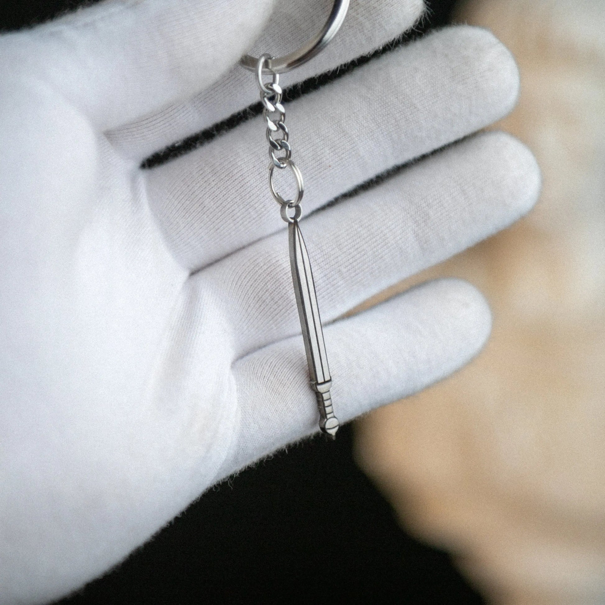Roman Gladius Keychain – Stainless Steel Miniature Sword Replica – Signum