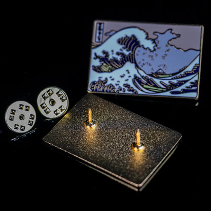 The Great Wave Enamel Pin – Hokusai's Kanagawa Design Signum
