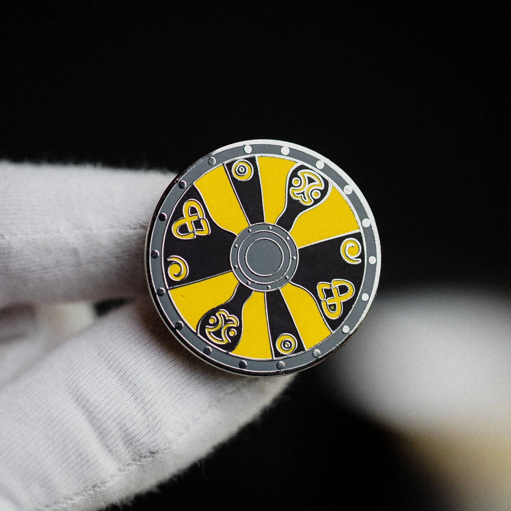 Viking Battle Shield Enamel Pin – Black & Yellow Artwork Signum